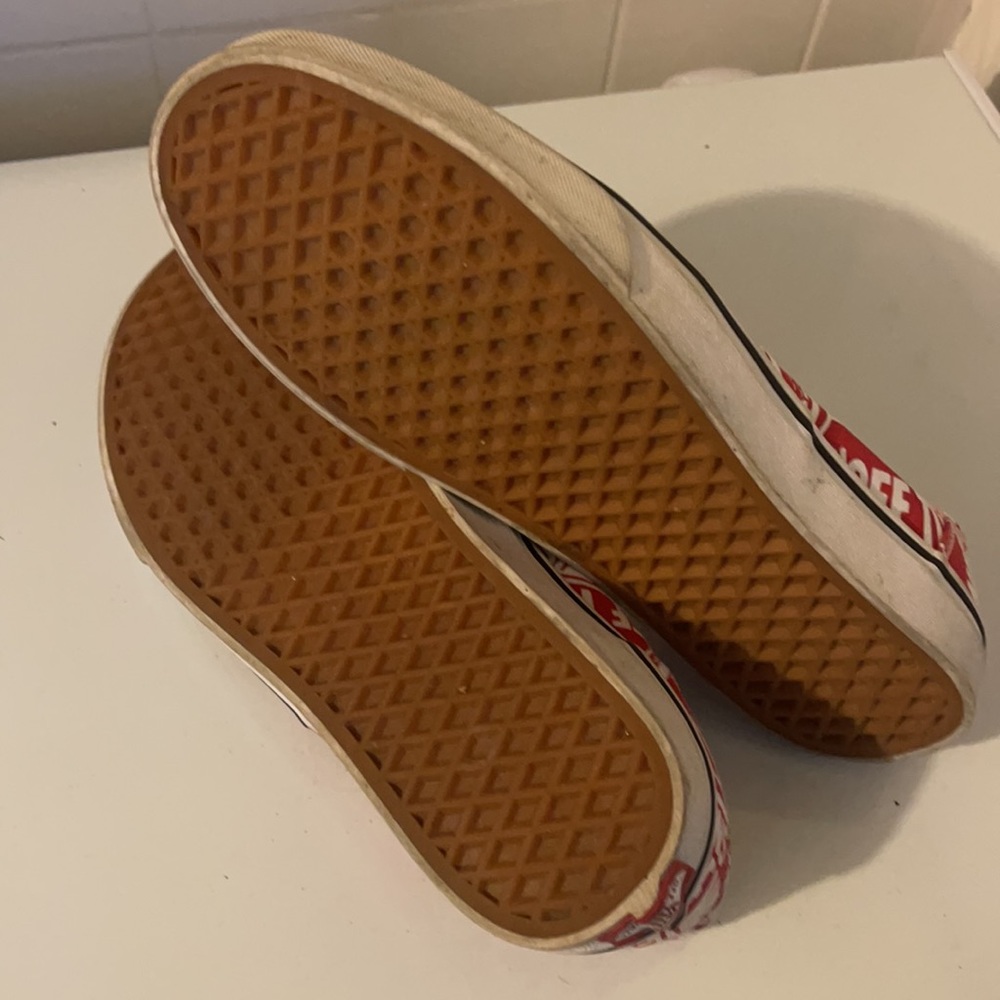 Vans - Picture 5 of 5